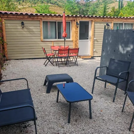 Loup Gris Chalet