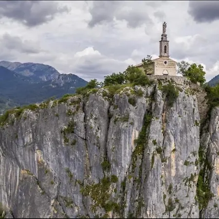 Chalet Loup Gris *